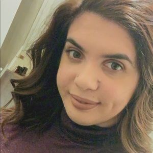 Meet your Posher, Vanessa